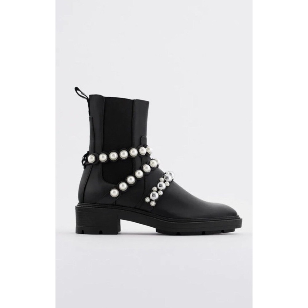 ZARA Black Leather Ankle Boots Pearl Studded Embellished Lug Sole 39 New US 8